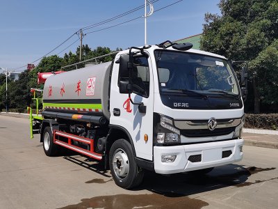 東風（fēng）D7   8立方   多功能抑塵車