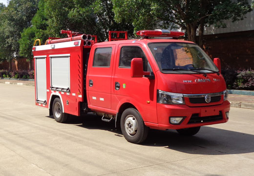 東風雙（shuāng）排 1噸水罐消防車